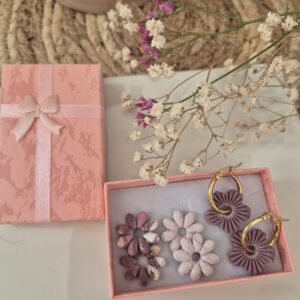 🌸 Box Bijoux – 3 paires de pampilles + 1 paire de créoles dorées ou argentées 🖐️ Entièrement fait main