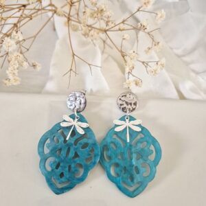 Boucles d'oreilles argentée, verte, bleu avec libellule argentée