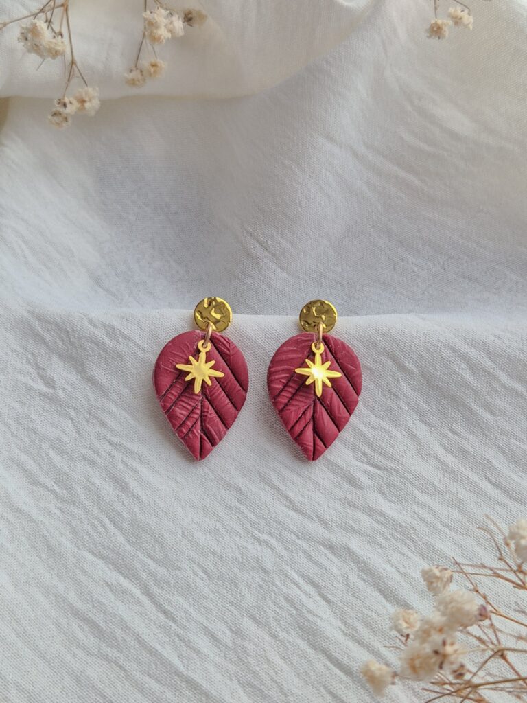 Boucles d'oreilles en forme de feuille