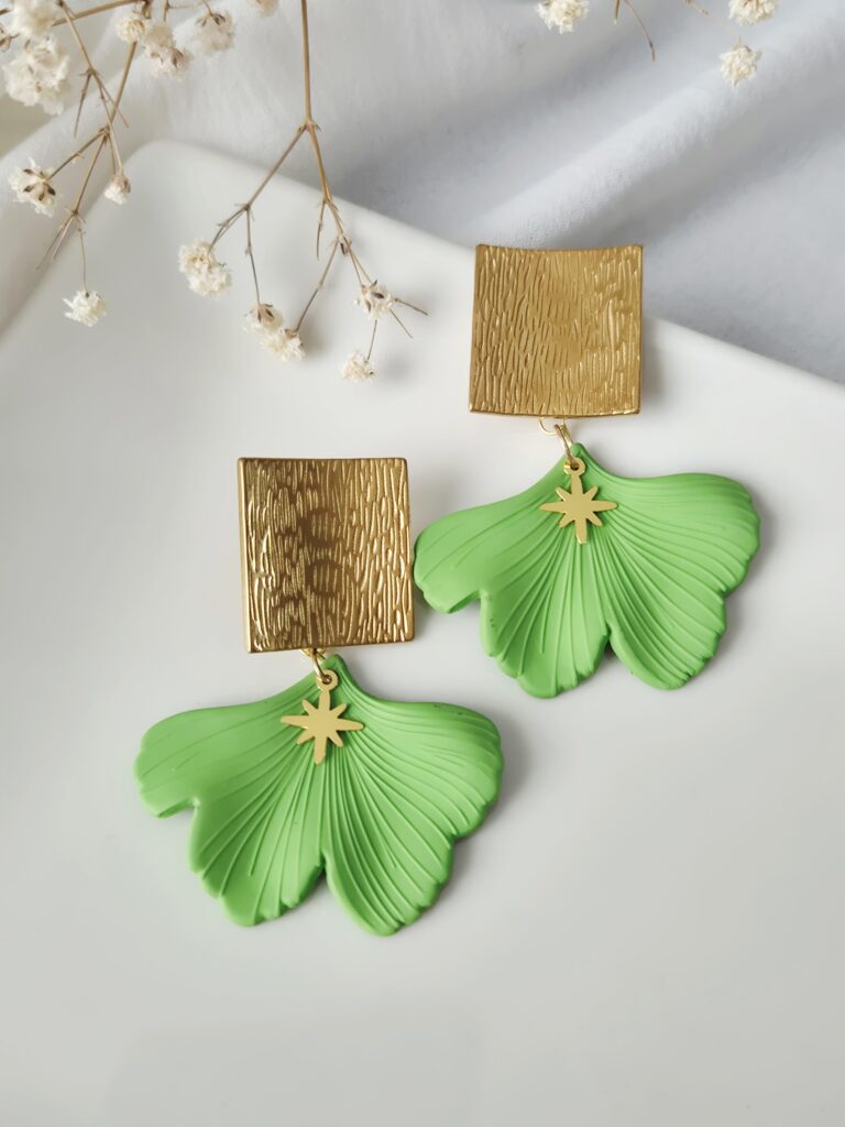 Boucles d'oreilles chez libellule bijoux, boucles d'oreilles feuillage solaire